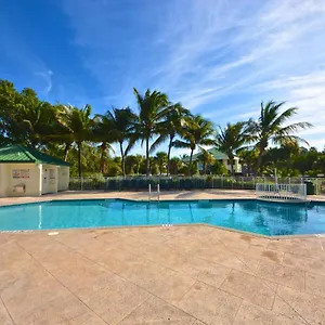 https://cristobal-suite-411.hotels-in-key-west.com
